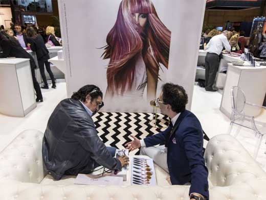 SALON LOOK
